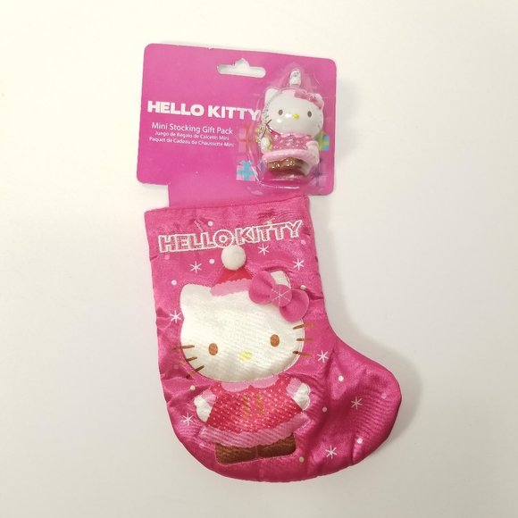Hello Kitty Miniature Stocking Ornament Set - Picture 1 of 4